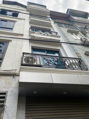 nhà 5 tầng đẹp vạn phúc giá 6,5 tỷ - full đồ - có thang máy ngõ nông, ô tô đô