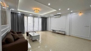 bán liền kề văn phú hà đông 5 tầng, 50m, mt 5,5m phân lô vỉa hè rộng.