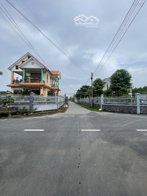 bán đất gần ủy ban an viễn, 100m2 hạ tầng đường nhựa vỉa hè, cây xanh, dân cư hiện hữu
