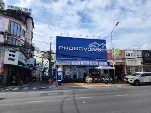 cho thuê nhà góc 2mt đường võ văn ngân, tp thủ đức, dt 12x20m 2 lầu. giá rẻ. lh mr thao