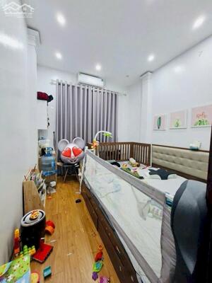 CẦN BÁN NGAY NHÀ YÊN HÒA CẦU GIẤY 45m2, 4 TẦNG MẶT TIỀN 3,4m GIÁ 9.6 TỶ