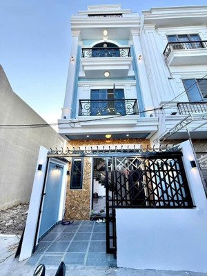 bán nhà 4 tầng độc lập đằng hải giá chỉ 4tỷ150