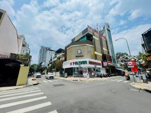 bán nhà góc 2 mặt tiền âu cơ đường với đường 8 x 20m. cn đủ 2 tầng hđt: 173 triệu/tháng giá: 41 tỷ