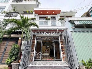 chủ gửi nhà sổ hồng riêng ngay uỷ ban nhân dân tân tạo giá 2 tỷ 460 thương lượng, cho thuê giá cao