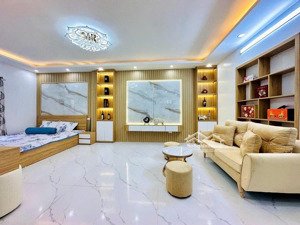 bán căn nhà dòng tiền đẹp tại ngõ 555 minh khai, full nội thất, giá tốt nhất khu vĩnh tuy