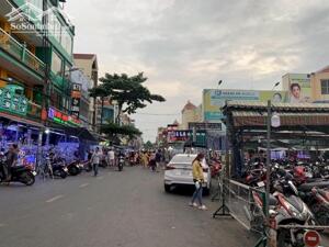 MẶT TIỀN KINH DOANH CHỢ ĐÊM HẠNH THÔNG TÂY - VIEW CÔNG VIÊN THOÁNG MÁT - HỢP ĐỒNG THUÊ 20 TRIỆU - CẦN BÁN GẤP