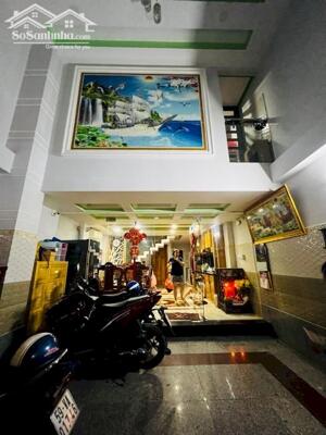 NHÀ 5 TẦNG MỚI ĐẸP Ở NGAY - CÓ SẴN DOANH THU