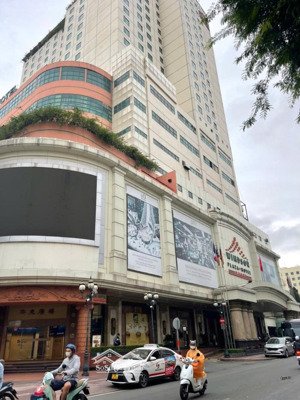 chính chủ bán nhà nát - 62m2 - ngay an đông plaza - trần phú - quận 5