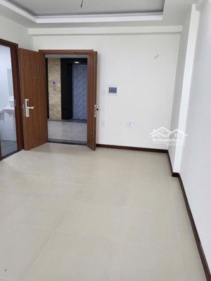 bán căn hộ chung cư iris tower 59,4m2 sàn, 2 phòng ngủ, thuộc chung cư hoà bình