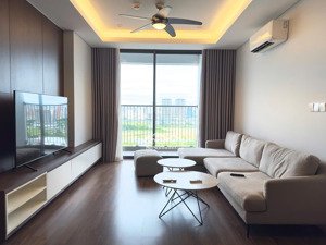 bán gấp căn hộ chung cư 3pn full đồ bên ngoại giao đoàn toà no1t4