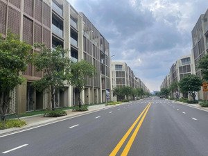 căn nhà phố soho giá tốt nhất the global city, sổ hồng riêng, công chứng ngay giá chỉ 34 tỷ