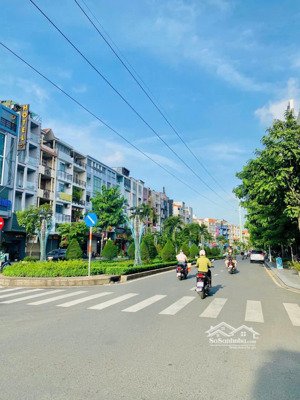 bán nhà ngay mt phan xích long p2 phú nhuận dt 12x15 kc 6 tầng giá 31 tỷ