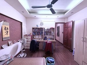 view sông hồng mipec - nhà dân xây - gần phố - 5 ngủ ở sướng