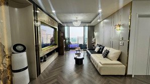 chủ nhà thiện chí bán nhanh căn hộ 122m2, 3pn tầng thấp,căn góc view hồ ngđ,giá chỉ 13 tỷ bao phí