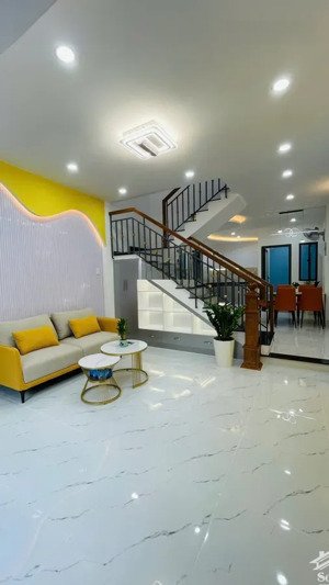 bán nhà tân kỳ tân quí 55m² 2 tầng - 5.98 tỷ - nhà 2 tầng nở hậu full nội thất