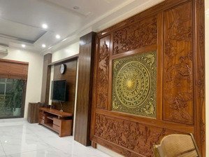 gấp! bán nhà phân lô phố vũ phạm hàm, ô tô, kd, gần phố, 2 thoáng, 45m2*5t, 14 tỷ