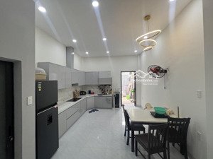 nhà 3 tầng btct , kdc phạm thế hiển , phường 6 , quận 8 , 46m2 , 4pn , nhà mới ở ngay , chỉ 5.05 tỷ