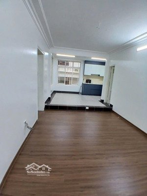 tập thể liễu giai, vạn bảo, lô góc, t2, 80m2 (42 m2 sổ), 2 ngủ + 1, 6.x tỷ