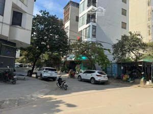 bán nhà giải phóng hoàng mai 45m 5tầng mt5m giá chỉ 13.85tỉ lô góc ô tô tránh kinh doanh văn phòng