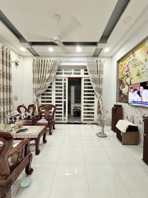 nhà ngang khủng (7x20m) 141m2 - 1/ ngắn thạnh lộc 15, quận 12 - hxh thông - chỉ 8tỷ