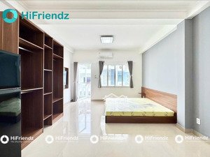 khai trương căn hộ studio ban công 45m2 full nội thất như hình dọn vào là ở gần cv lê thị riêng