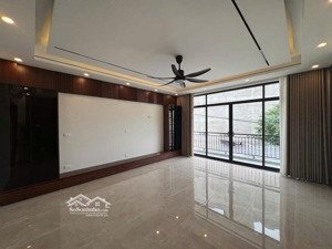 bán nhà riêng đặng tiên đông, đống đa. 100.82m2 x3.5 tầng, mt 6m. giá 70 tỷ. lh: 