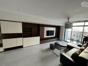 (rẻ nhất tt) bán căn hộ 134m2. tầng trung, căn góc. 3pn-2vs full nội thất. cửa tb ban công đn.