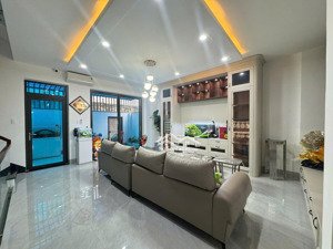 quận 2-cho thuê nhà phố liền kề saigon mystery villas full nội thất, dọn vào ở ngay