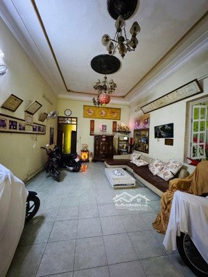 ban nha duong le thi cho .(5x32) 2tang gia 20ty