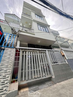 chỉ 9 tỷ-chdv 12 phòng-99m2-hẻm xe hơchỉ 9 tỷ-chdc 12 phòng-99m2-hẻm xe hơi- gần phú mỹ hưng-quận 7