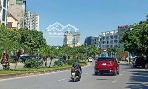 bán đất mặt phố hồng tiến, lô góc 3 thoáng, diện tích 300m mặt tiền 17m giá đầu tư