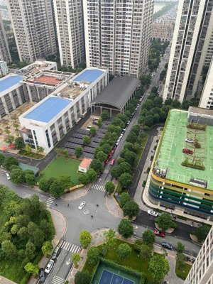 chung cư đẹp tòa s1 07 65m 2 full đẹp, view thoáng vĩnh viễn.