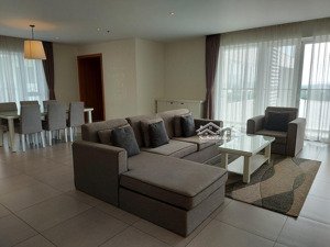 diện tích lớn - đơn giá rẻ 220m2 - 22 tỷ - 2 ban công view sông sg và cả nội khu cực đẹp