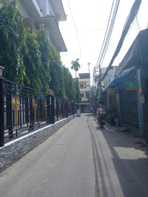 chính chủ bán nhà cư xá lạc long quân, p5, q11 chỉ 7.59 tỷ