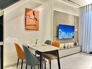 cho thuê căn hộ nguyên căn 2 tầng 2 phòng ngủ - ngay trường sa, bình thạnh - quan tâm lh 