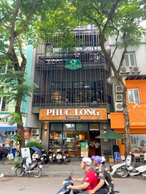 cho thuê mặt bằng mặt phố xuân la dt 120m2 x 5 tầng mt 6m. kinh doanh mọi mô hình. có thang máy