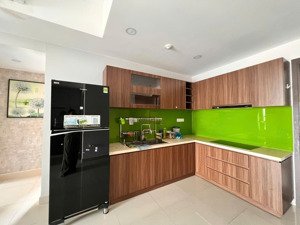 botanica premier cần cho thuê căn hộ 73m2, giá thuê 17tr500, có nội thất - lh 