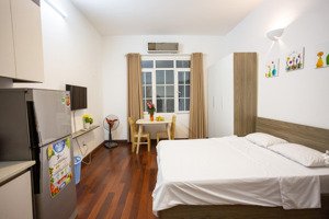 cho thuê phòng trọ tại trung kính, trần duy hưng.đủ nội thất giá 4tr / th. lh 