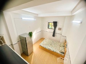 cho thuê căn hộ 2 không gian ngủ tách bếp