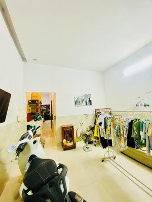 bán nhà hẻm ô tô trường chinh tân bình, 90.5m2, nhà đẹp ở liền, giá 7.49 tỷ