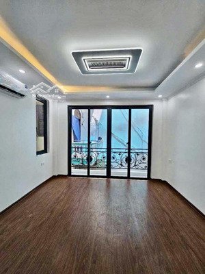 hoàn kiếm nhà mới, lô góc, 30m2, 5 tầng mt 3.9, giá chỉ 7.8 tỷ