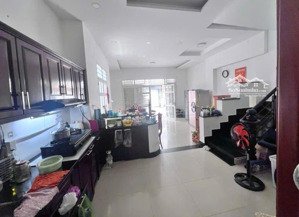 bán nhà ngay nhà thi đấu quận 7 - huỳnh tấn phát, đường nhựa 8m ô tô quay đầu, 153m2, ngang 8m