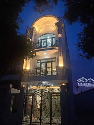 chất lượng sống đỉnh cao! nhà phố - kđt đông bắc phan rang (k1)!