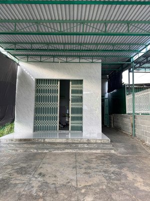 bán căn nhà kiên cố mặt tiền đường đồng bà thìn - cam hiệp nam, full thổ cư chỉ 7.6 tr/m2 quá rẻ