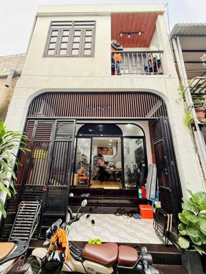 bán nhà thạnh lộc 15, dt 4.7x12, 2 tầng 3pn. ngã tư vườn lài qua gò vấp giá 3ty85