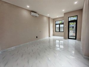 vị trí vàng: nguyễn thiện kế, gần biển mỹ khê và trục võ văn kiệt khu du lịch sầm uất.