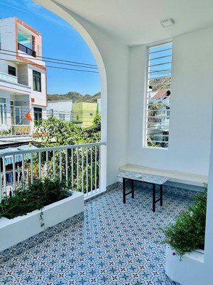 nhà 2 tầng góc 2 mặt tiền trung tâm bắc nha trang