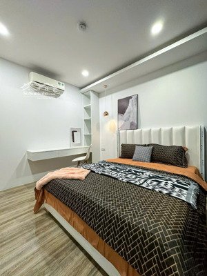 cho thuê căn hộ 2pn/1wc có cửa sổ thoáng hoàng việt, p4, tân bình. gần sân bay tân sơn nhất