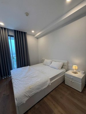 cho thuê căn hộ 1pn1wc full nội thất vào liền giá 12tr/tháng liên hệ 