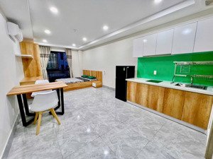 căn hộ mini 40m2 thang máy, hầm xe full nt pccc đạt chuẩn hẻm ô tô sát quận 1